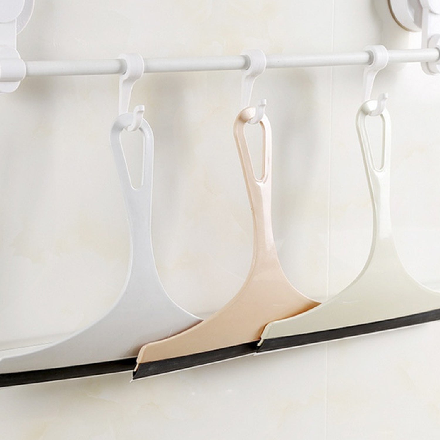 6133 Car Mirror Wiper used for all kinds of cars and vehicles for cleaning and wiping off mirror etc. DeoDap 6133 Car Mirror Wiper used for all kinds of cars and vehicles for cleaning and wiping off mirror etc. DeoDap